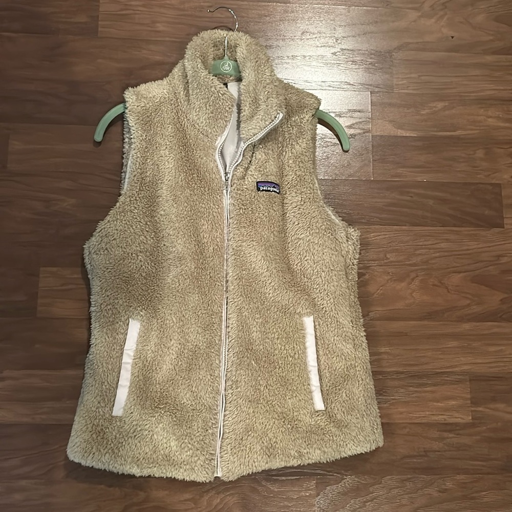 Patagonia Tan Sherpa Fleece Vest